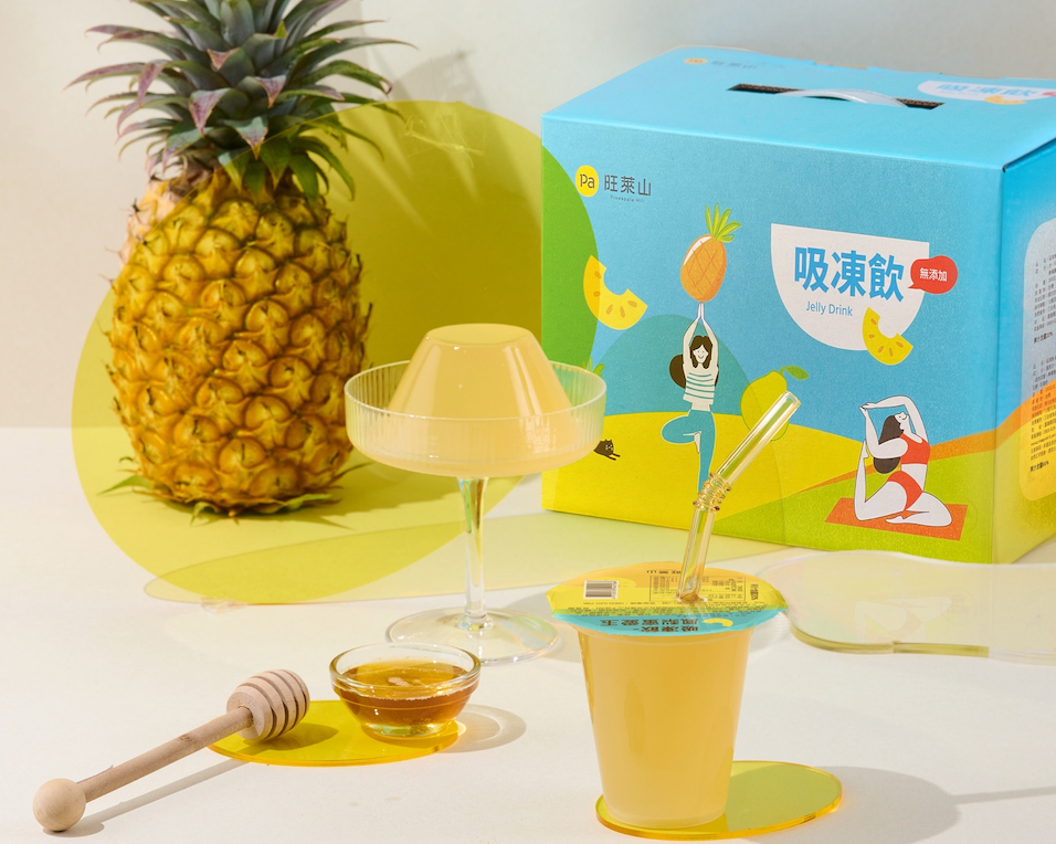 チュルチュル食感がたまらない、飲むパイナップル愛玉ゼリー